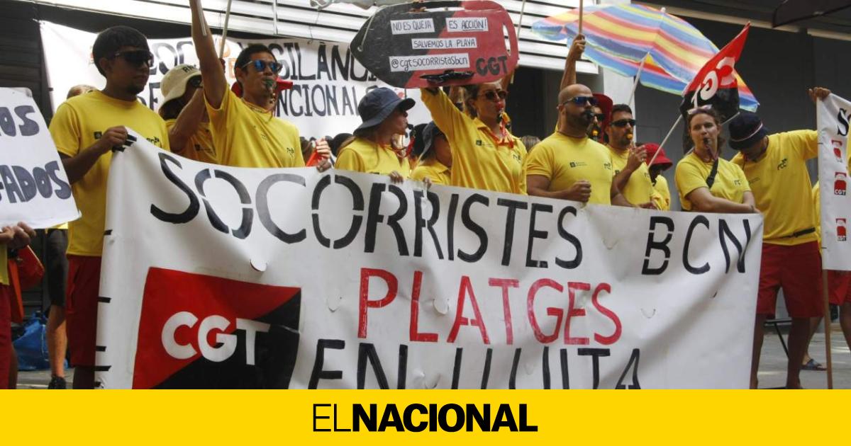 El malestar dels socorristes de Barcelona es planta a la seu del PSC ...