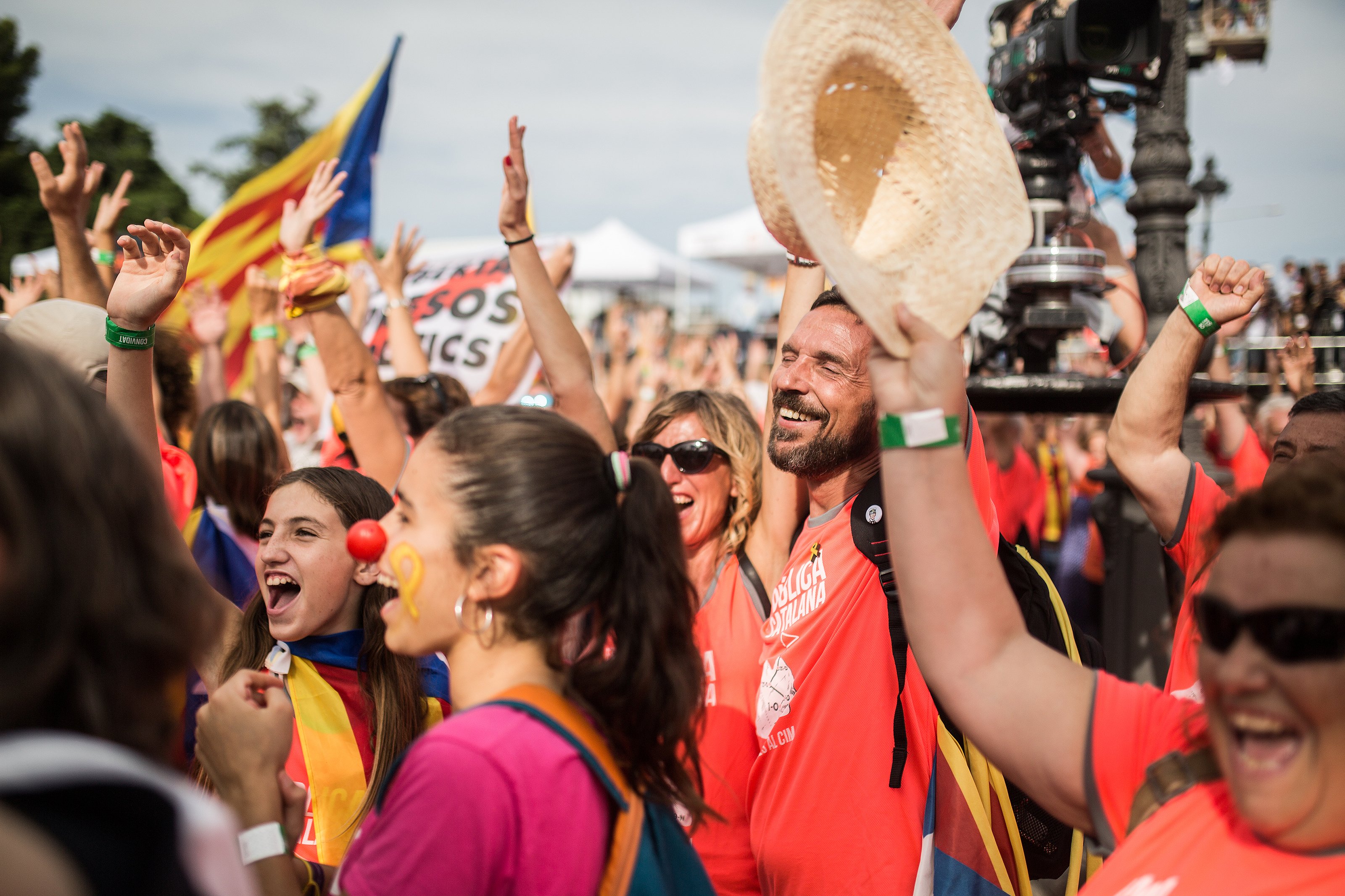 'Escolteu l'onada': El emotivo vídeo de la ANC de la gran manifestación de la Diada