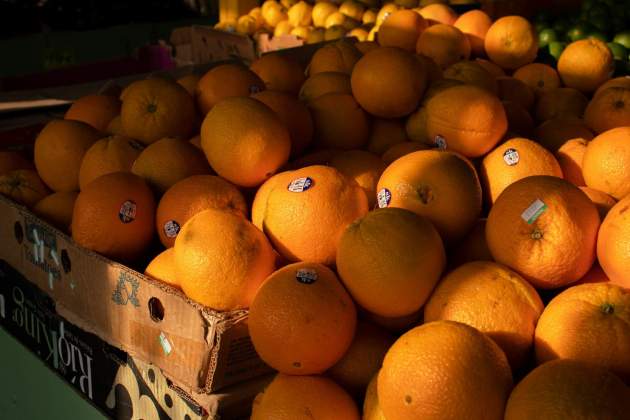 Fruites en supermercat / Foto: Unsplash