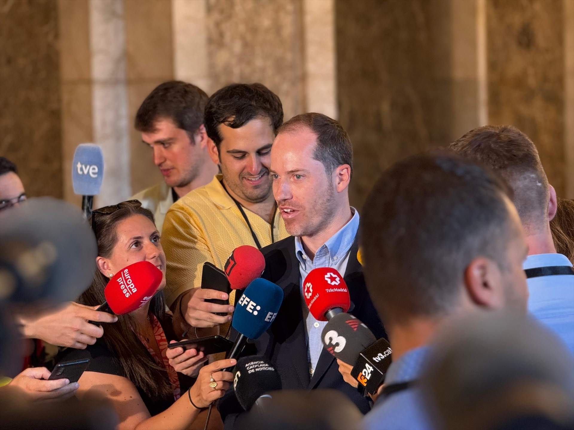 El PPC “respecta i comparteix” la decisió de Jumella de prohibir actes religiosos en espais esportius