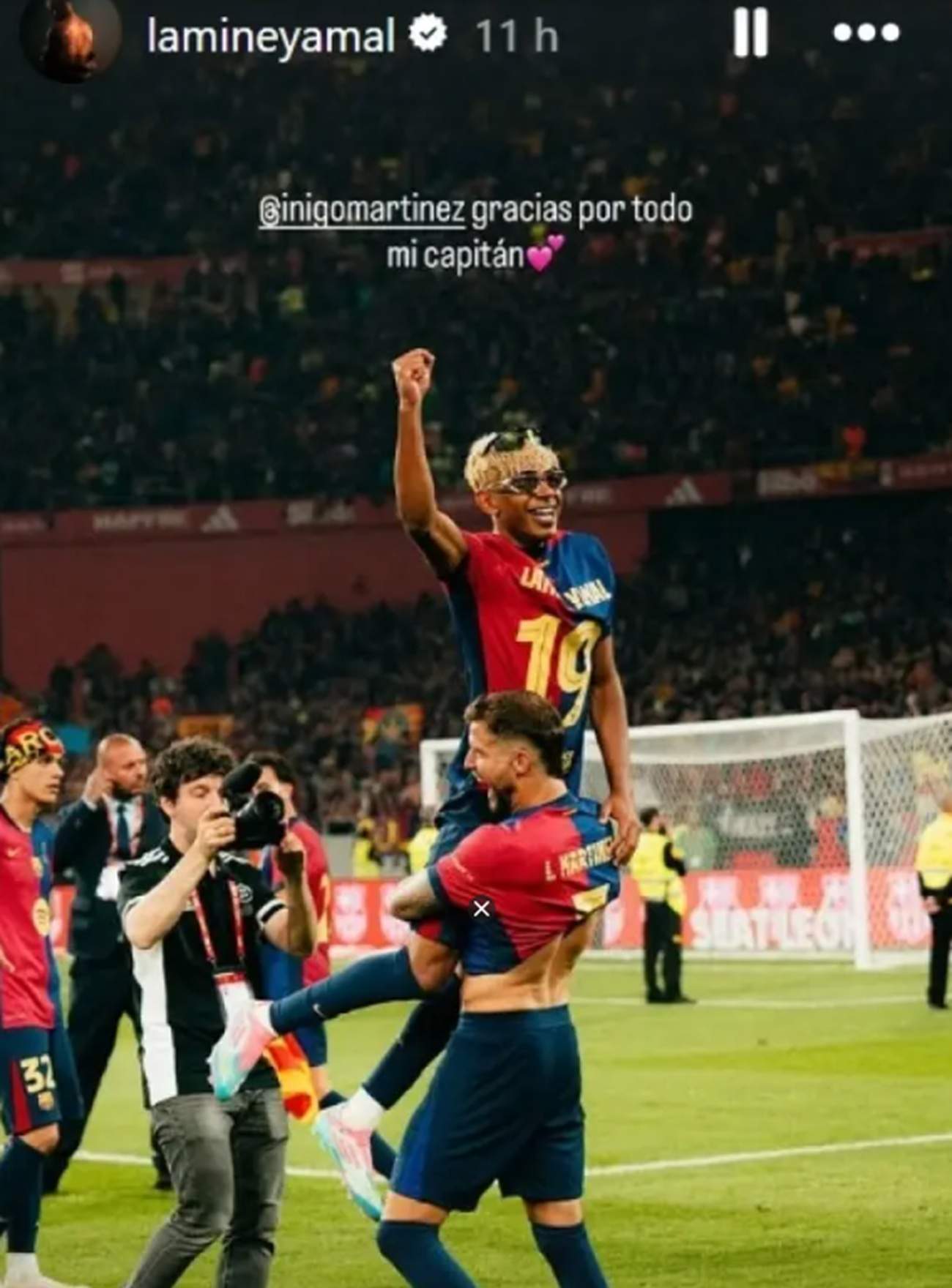 Lamine Yamal acomiadada Iñigo Martinez Lamine Yamal acomiadada Iñigo Martinez