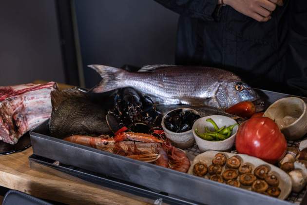 El producto, la estrella que se muestra al comensal del Quinze Ous / Foto: Jordi Domènech