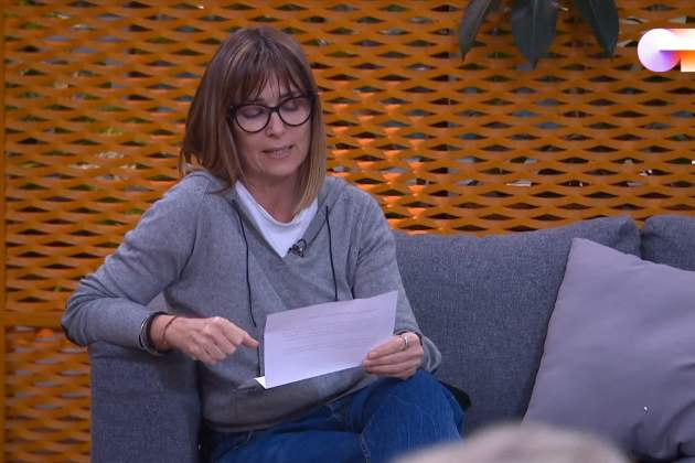 Noemí Galera comunica als concursants d'OT 2020 la suspensió del programa   YouTube
