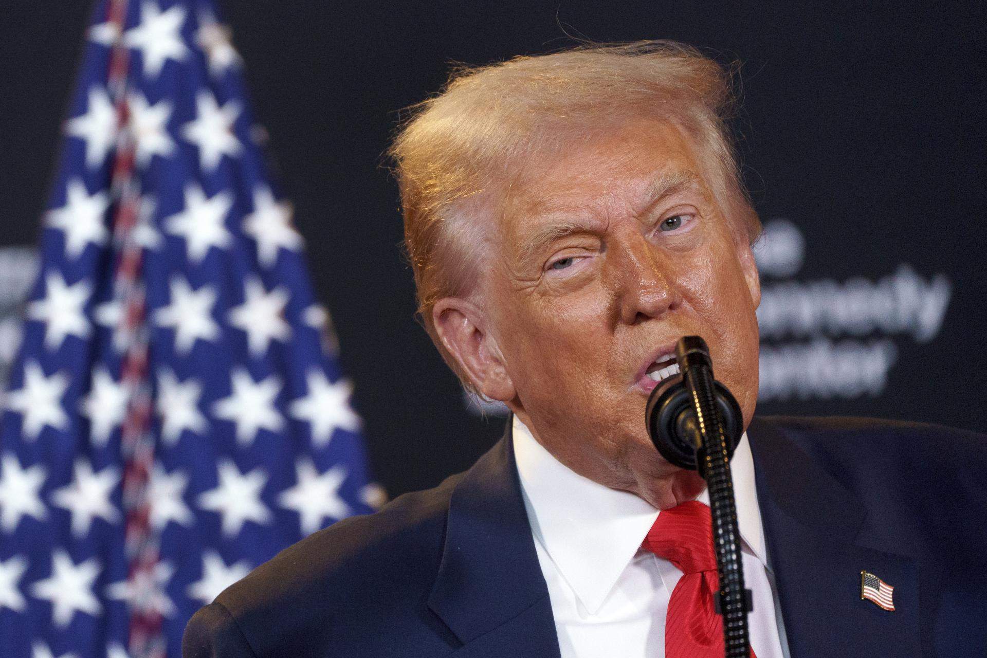 Trump amenaça amb “greus conseqüències” per a Rússia si Putin no acorda aturar la guerra a Ucraïna