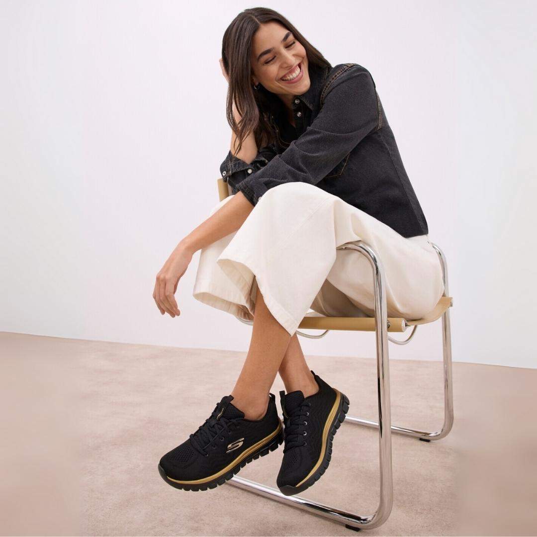 Lleugeresa, comoditat i disseny: les Skechers Graceful Get Connected per a dona, ara més barates