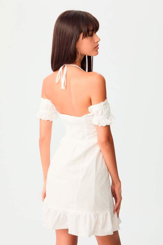 Vestido fluido corto bordados Vestido fluido corto bordados