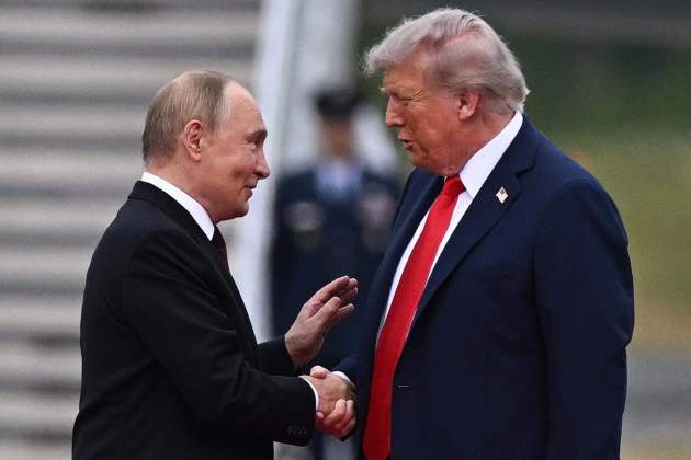 Trump i Putin parlen / EFE Trump i Putin parlen / EFE