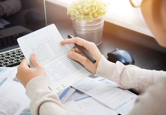 Cuenta bancaria de ahorro y la cotitularidad de las cuentas. Foto CaixaBank