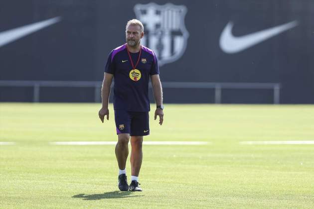 Hansi Flick entrenamiento Barça