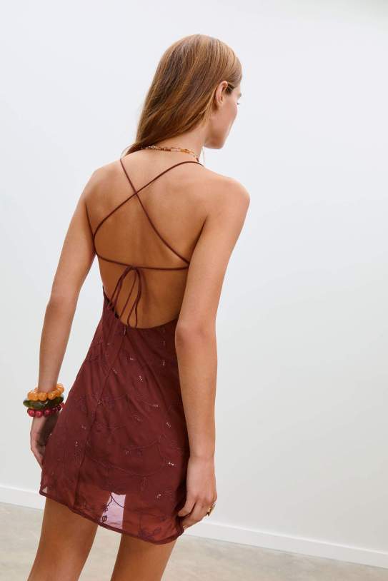 Vestit curt tirants bordados1 Vestit curt tirants bordados1