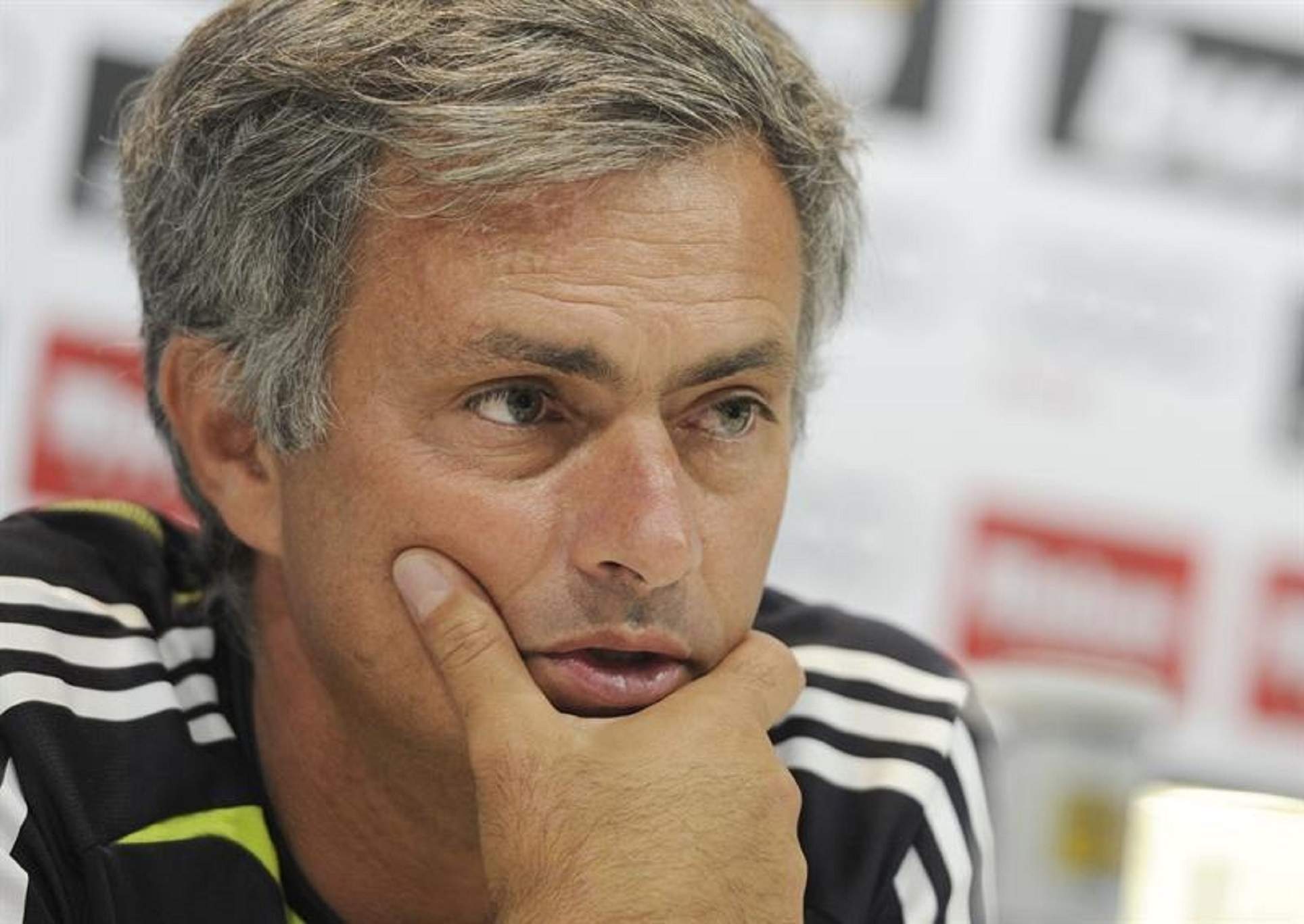 José Mourinho ha exigido dos fichajes al Real Madrid si lo quieren en verano