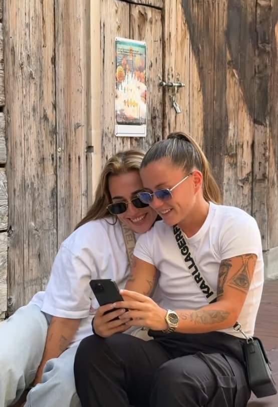 Cata Coll y Clàudia Pina, con la selección española en Suïssa IG