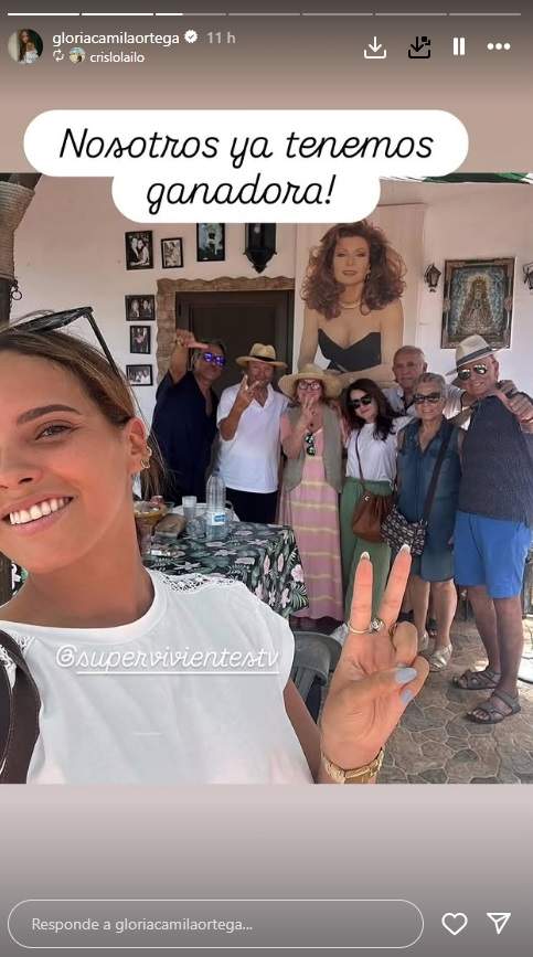 Gloria Camila, amb Amador Mohedano al fons IG