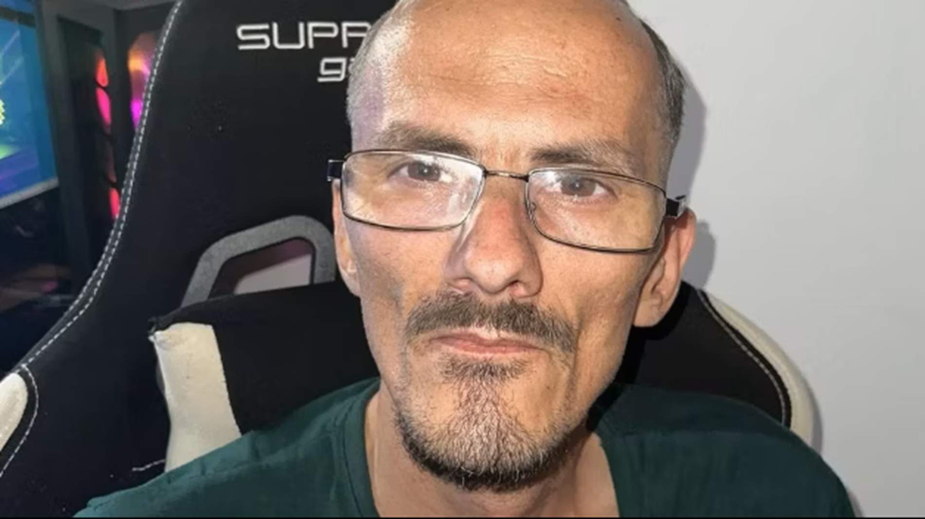 Un streamer mor en directe després de dies de maltractaments: la fiscalia francesa ho investiga