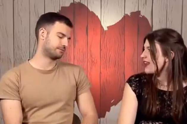 Alejandro y Carol en 'First Fechas' Cuatro