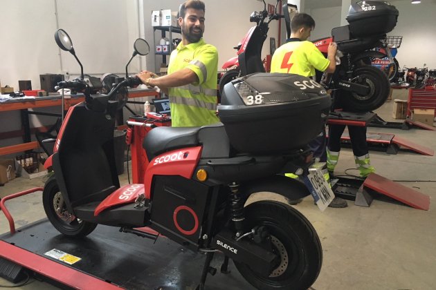 taller de moto Scoot / G.R