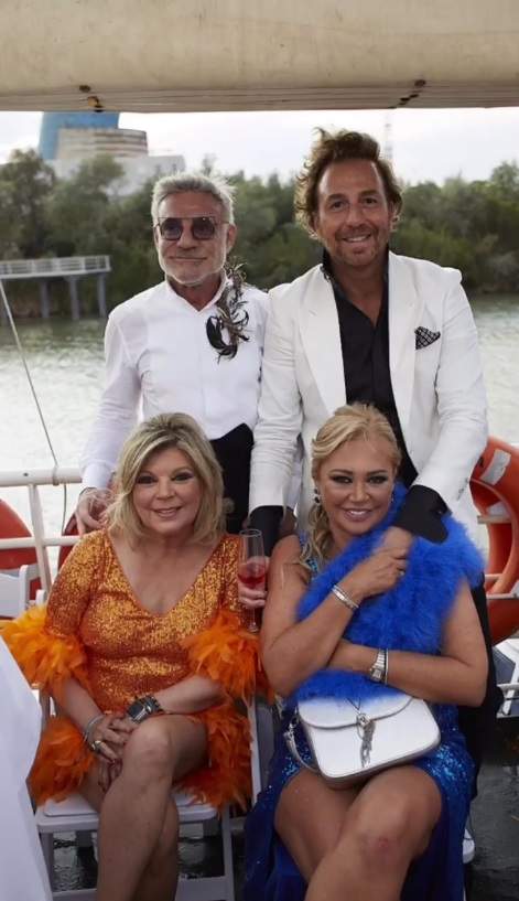 Joaquín Torres i Raúl Prieto, amb Terelu Campos i Belén Esteban IG