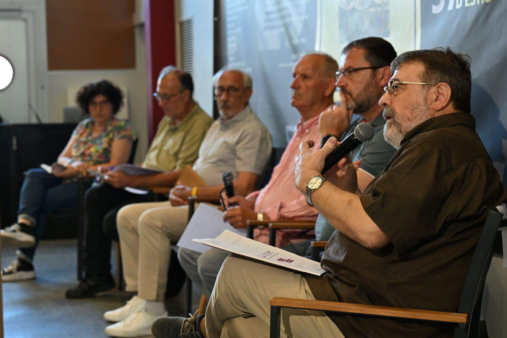 Els Països Catalans en temps de governs del PP, atacs a la llengua i una població que es multiplica