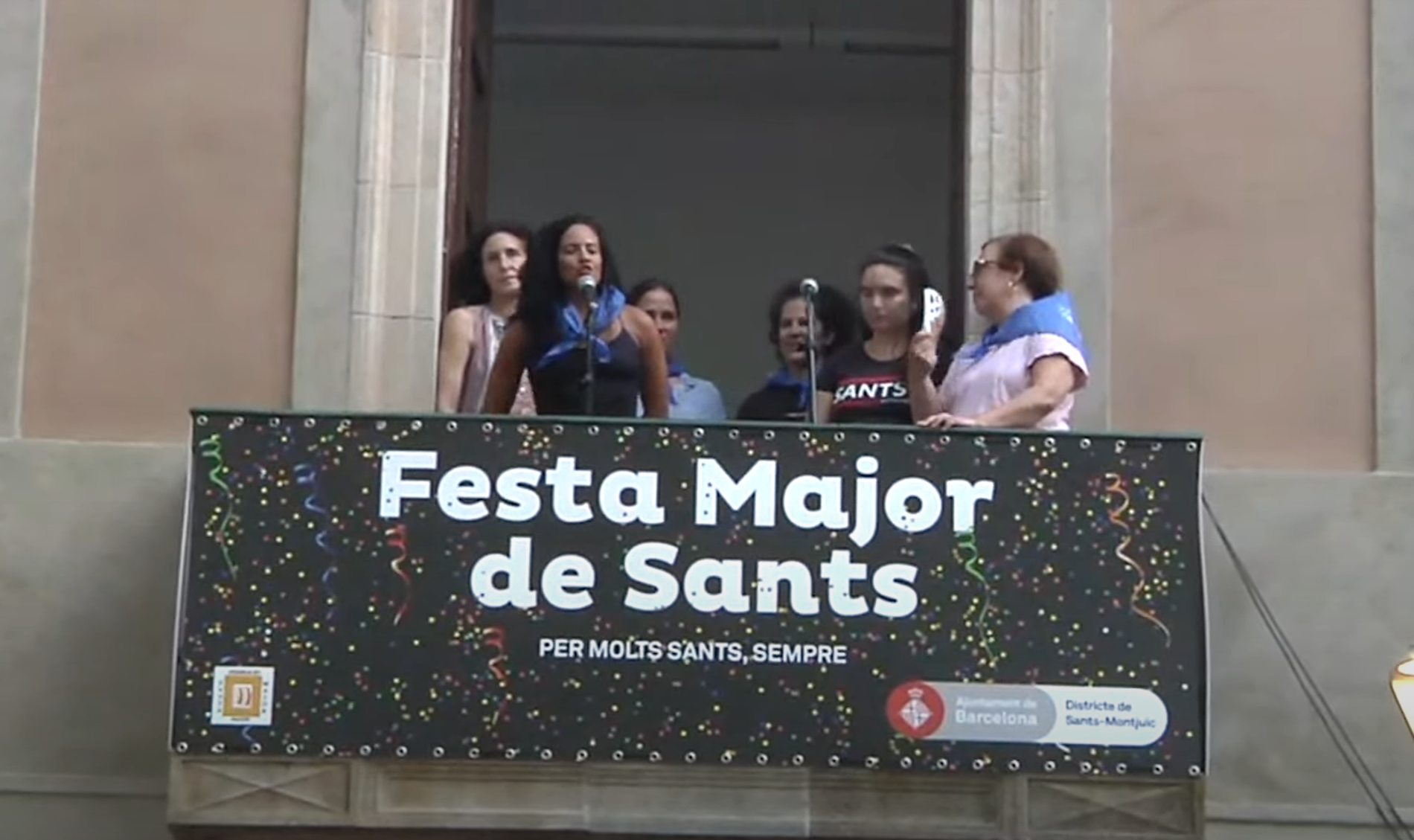 Un pregó crític contra la gentrificació i l’extrema dreta dona el tret de sortida a les festes de Sants