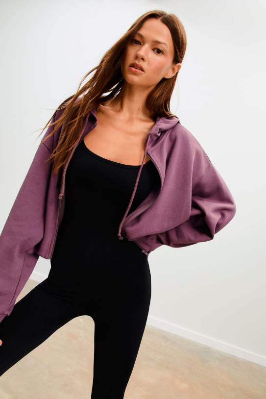 Sudadera abullonada capucha1 Sudadera abullonada capucha1