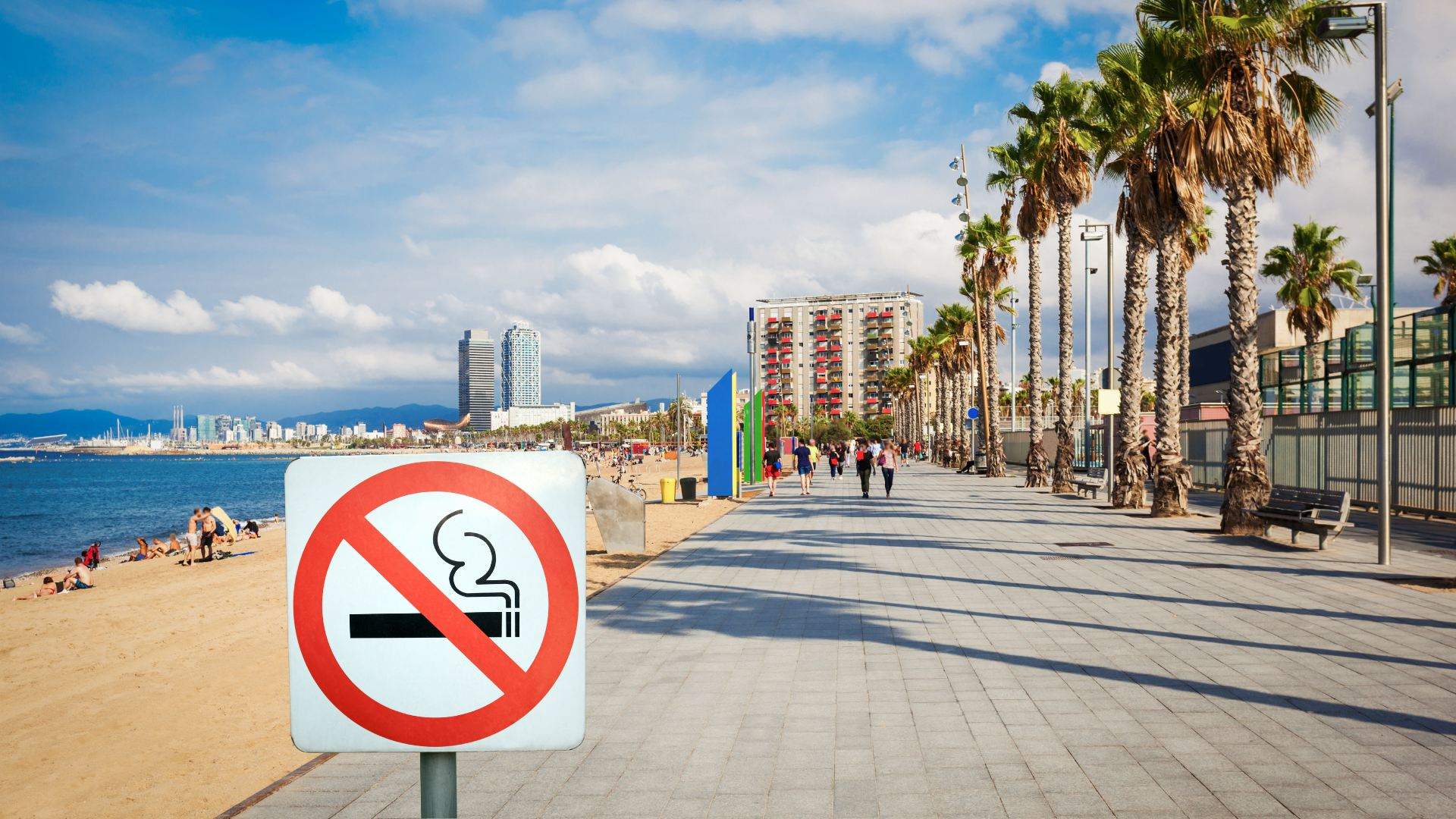 Multas insólitas, tasas y restricciones: así se preparan las grandes ciudades para frenar el turismo masivo