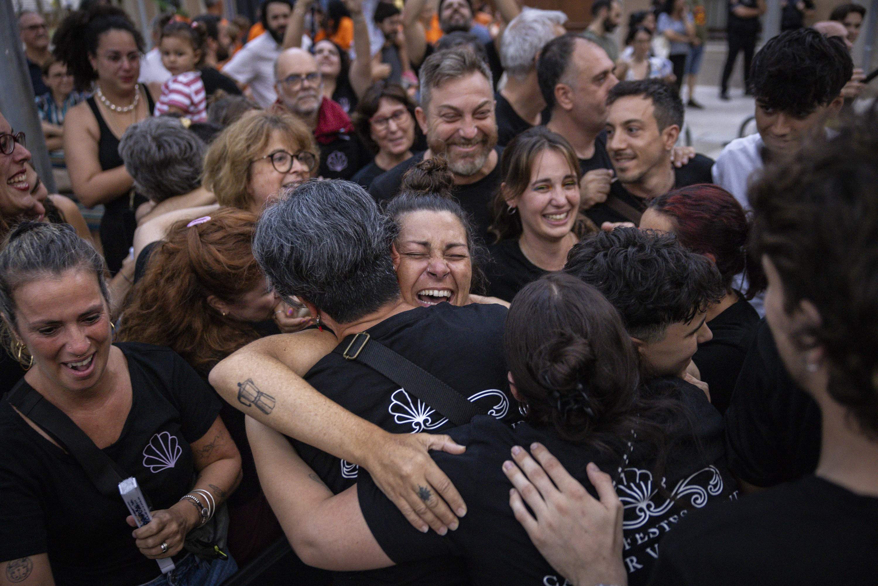 El carrer Valladolid guanya el concurs de guarniments de la Festa Major de Sants 2025