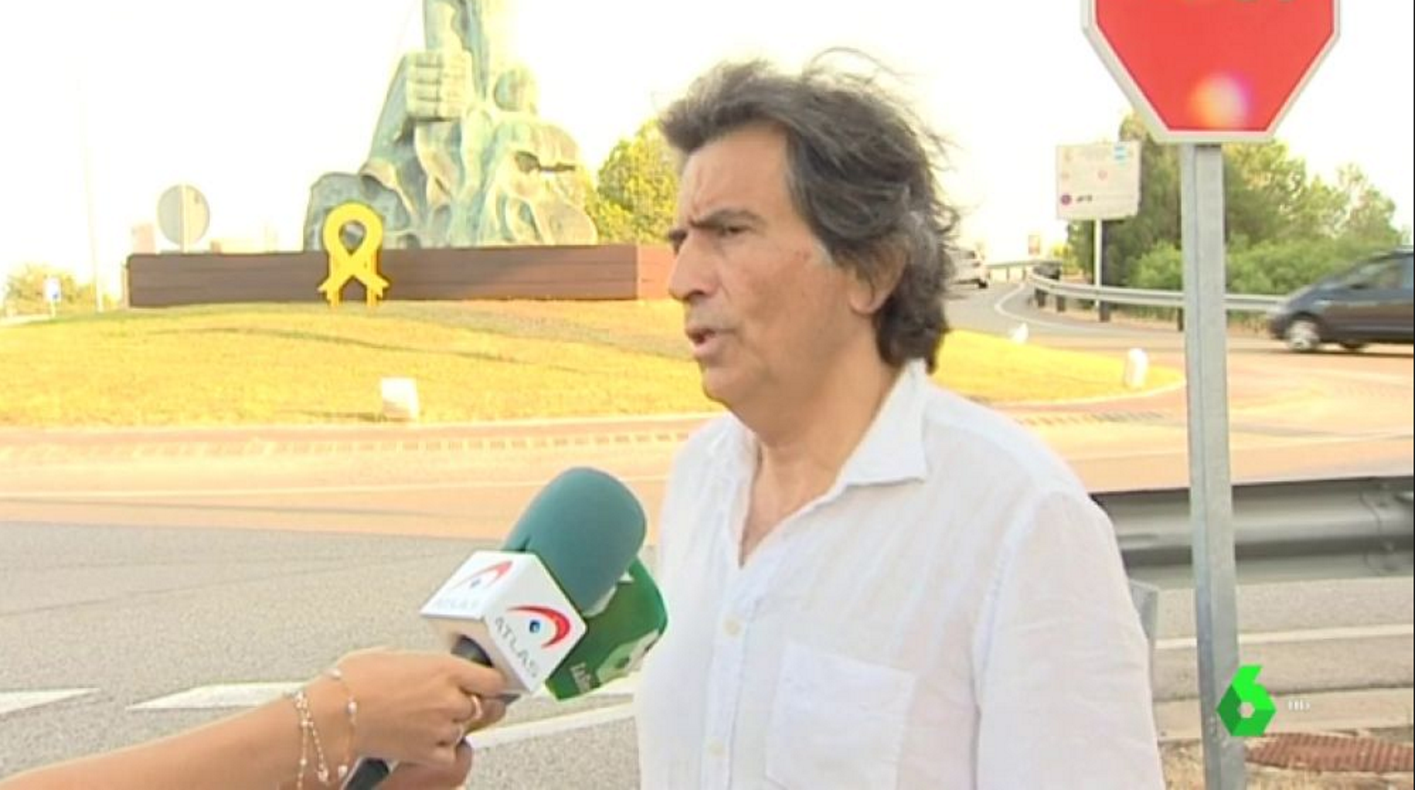 La Fiscalia pregunta pel cost del llaç groc que va atacar el grup d'Arcadi Espada