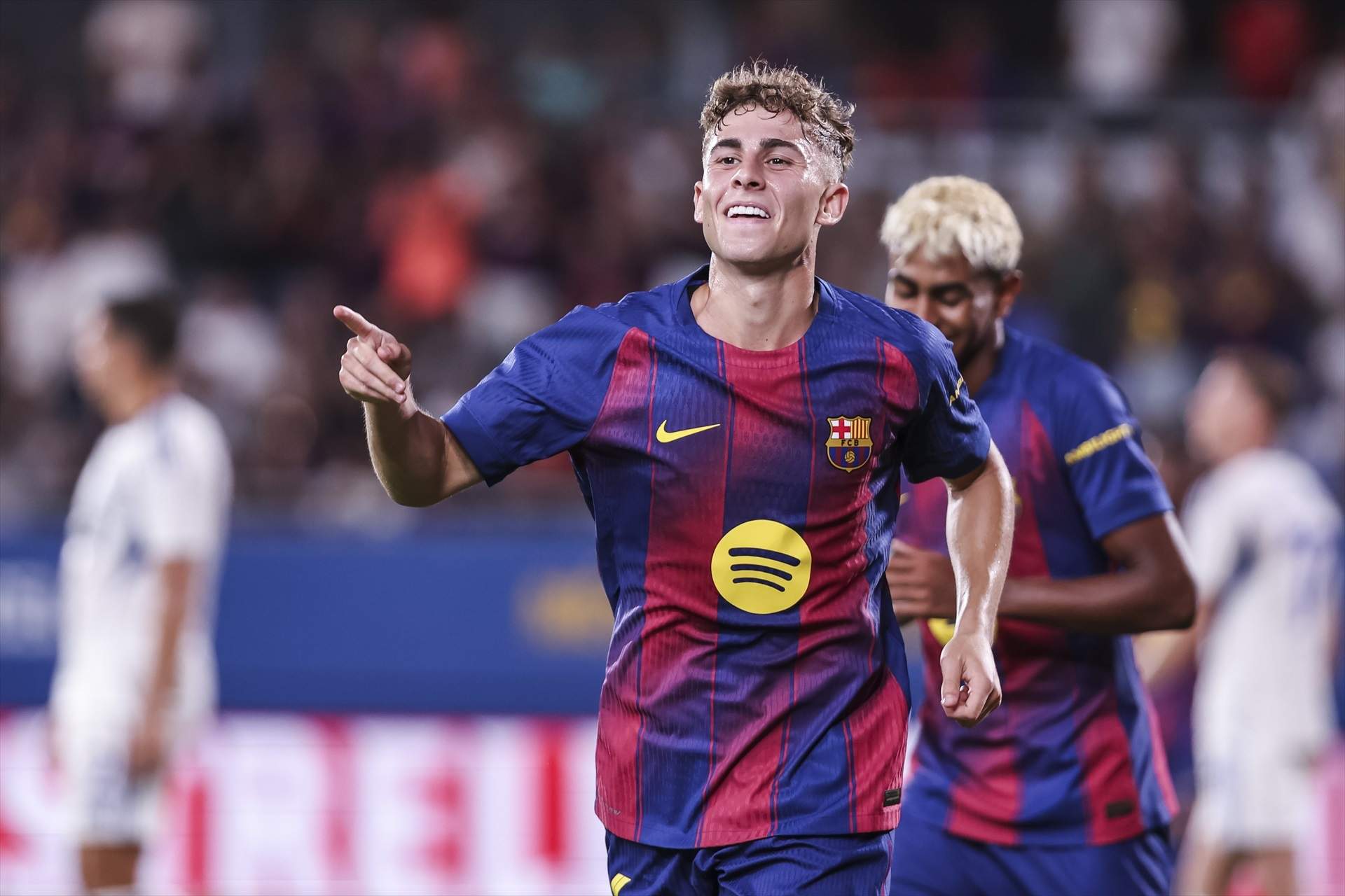 La Premier League vuelve a la carga por Fermín con una suculenta oferta del Chelsea