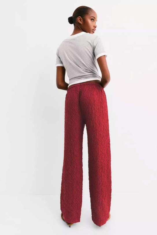 Pantalons wide leg efecte arrugat Pantalons wide leg efecte arrugat