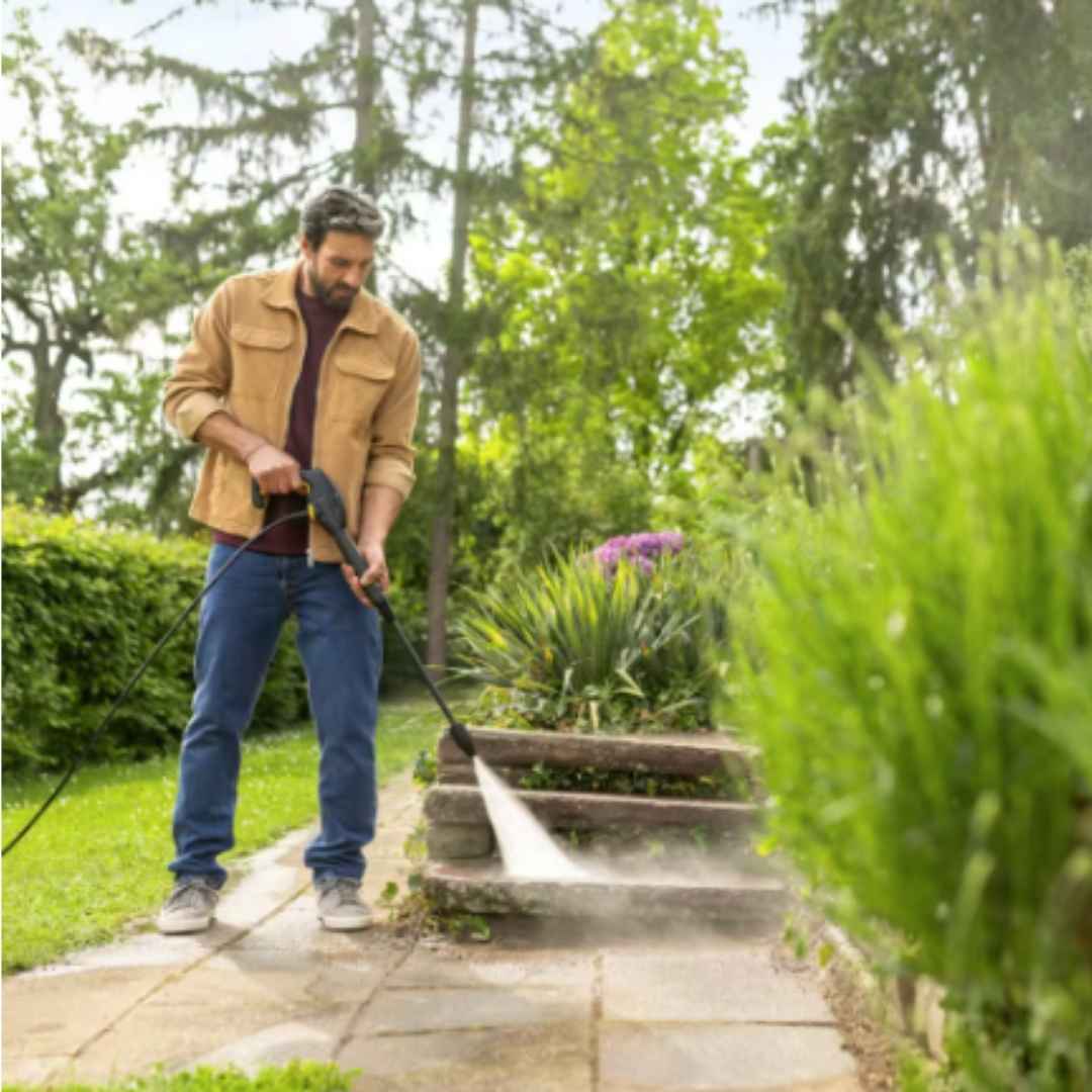 Quedan pocas horas para conseguir la Kärcher K2 en oferta: limpia coches, terrazas y jardines sin esfuerzo