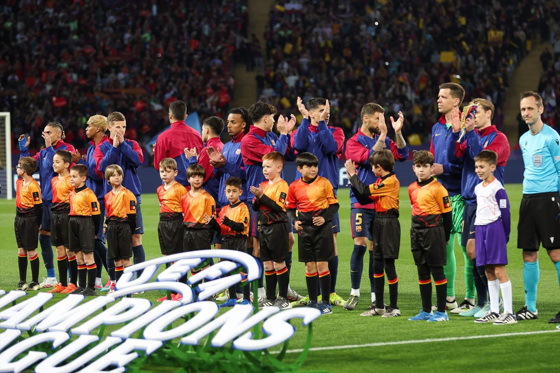 Comença el camí del Barça a la Champions: el primer pas cap a la redempció europea