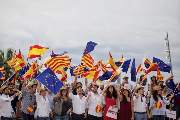 ensayo espana ciudadana barcelona carles palacio