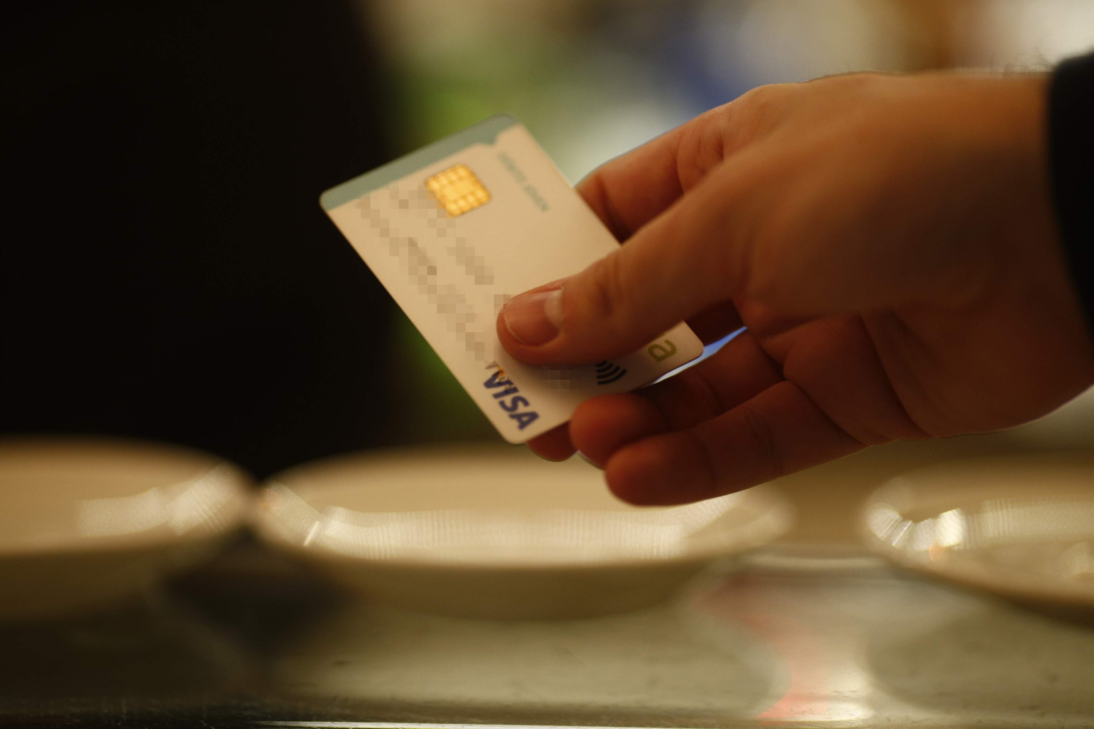 La regla de les 24 hores és la clau per evitar compres compulsives que et costen milers d'euros a l'any