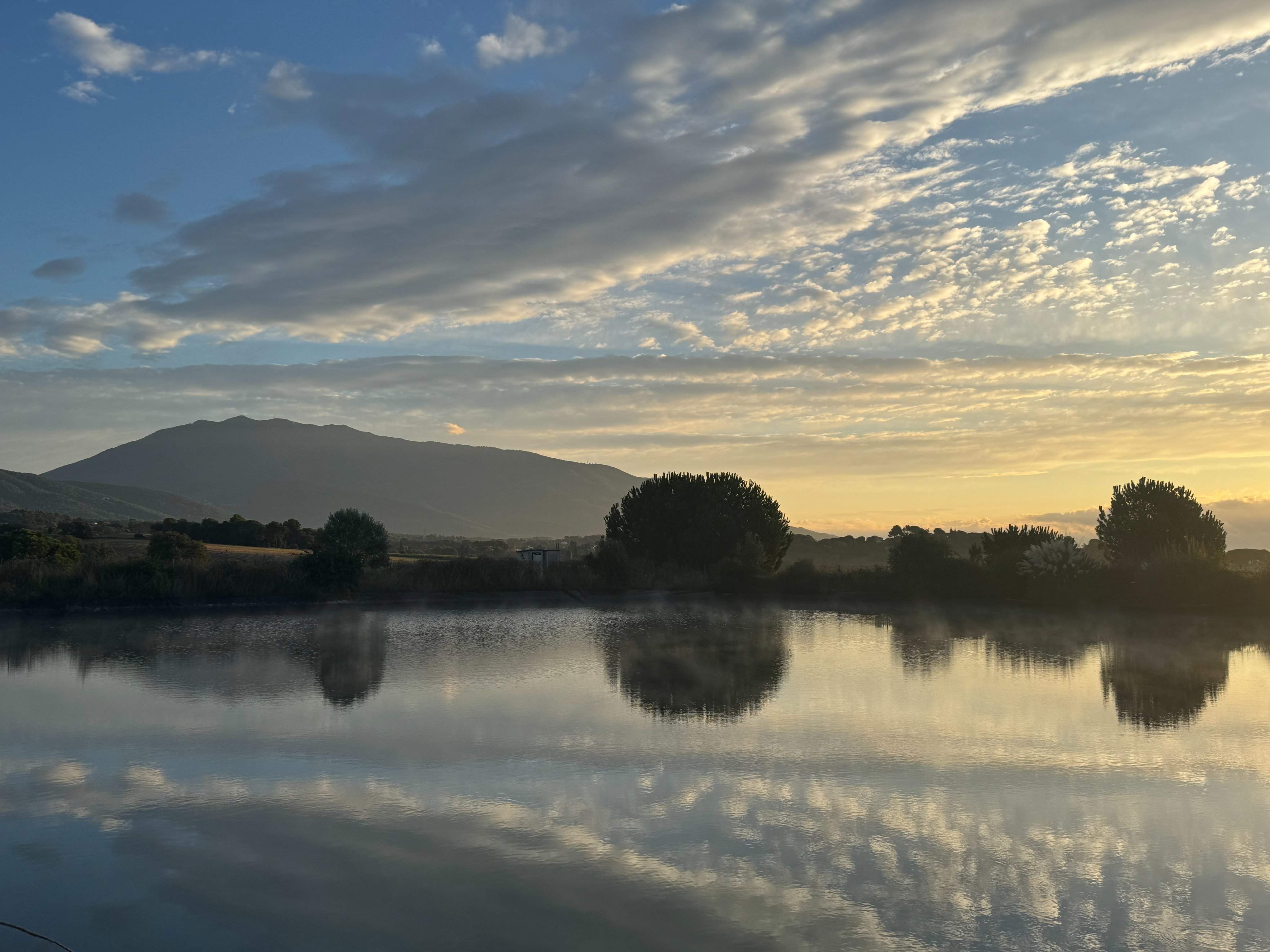 Última hora del tiempo en Catalunya: ¿lloverá este fin de semana? Calma tensa antes de las tormentas