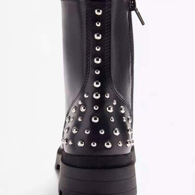 Bota tachas1 Bota tachas1