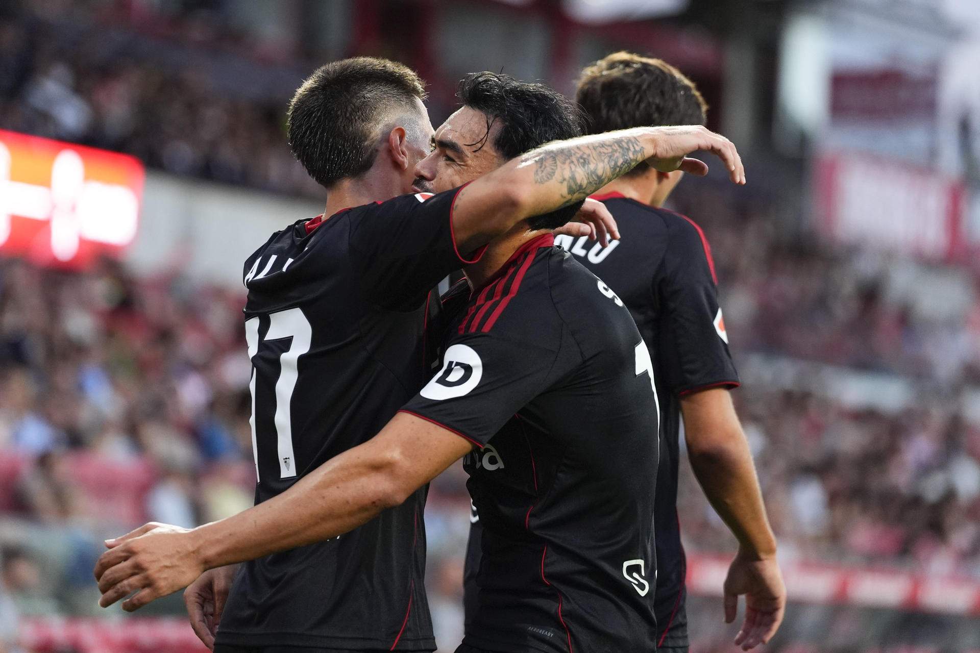 Almeyda tria al nou extrem del Sevilla, retorn estel·lar