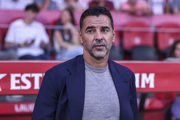 EuropaPress 6923602 michel head coach of girona fc looks on during the spanish league liga ea