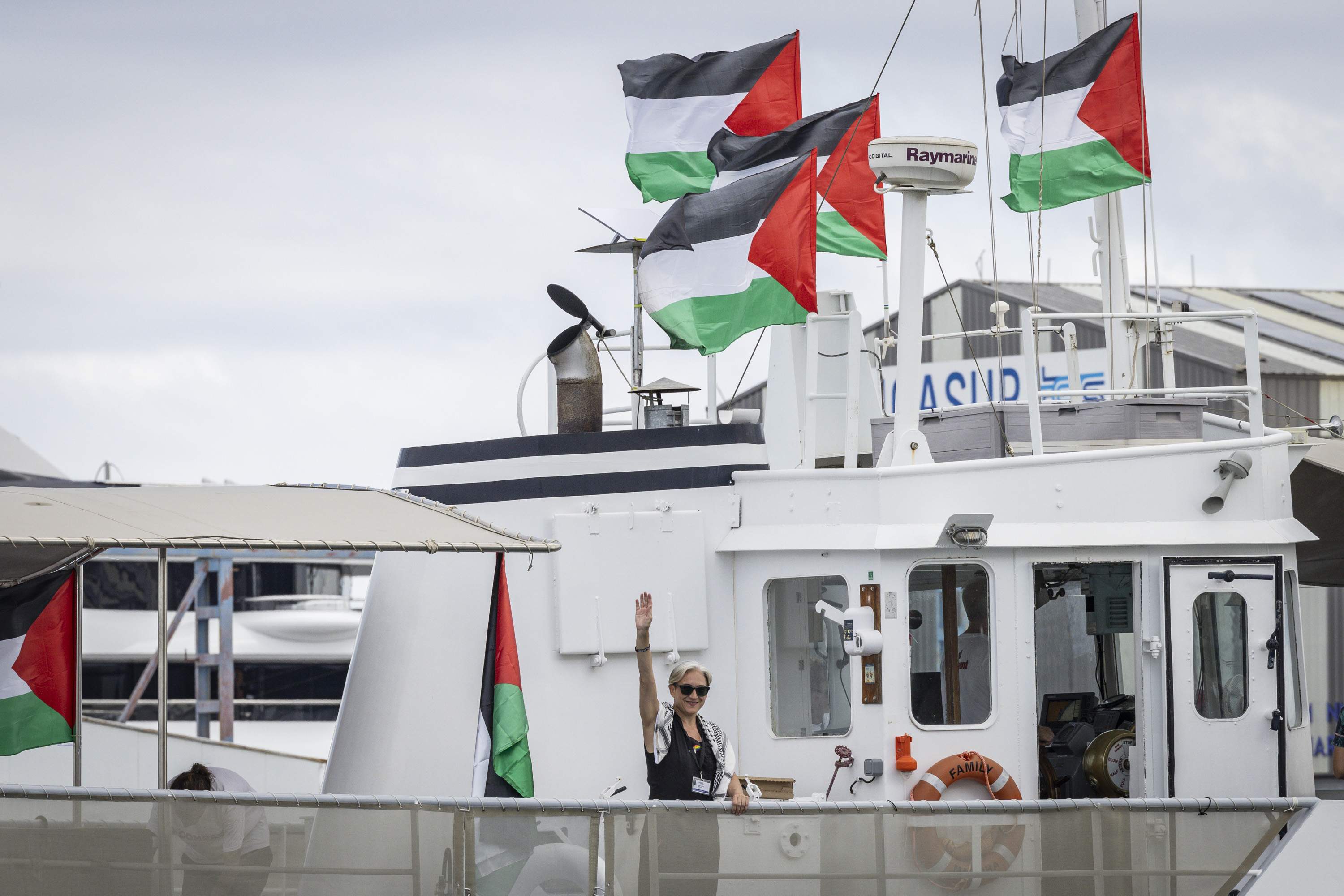 La Global Sumud Flotilla zarpa del Port de Barcelona hacia la Franja de Gaza