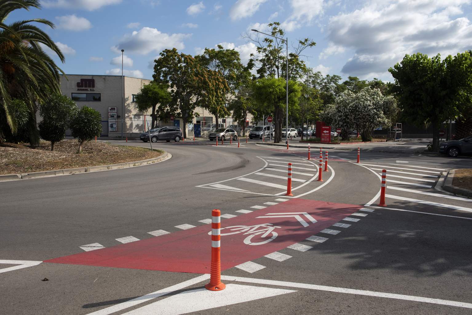 Fotografia d'un carril bici del polígon Pla d'en Boet de Mataró