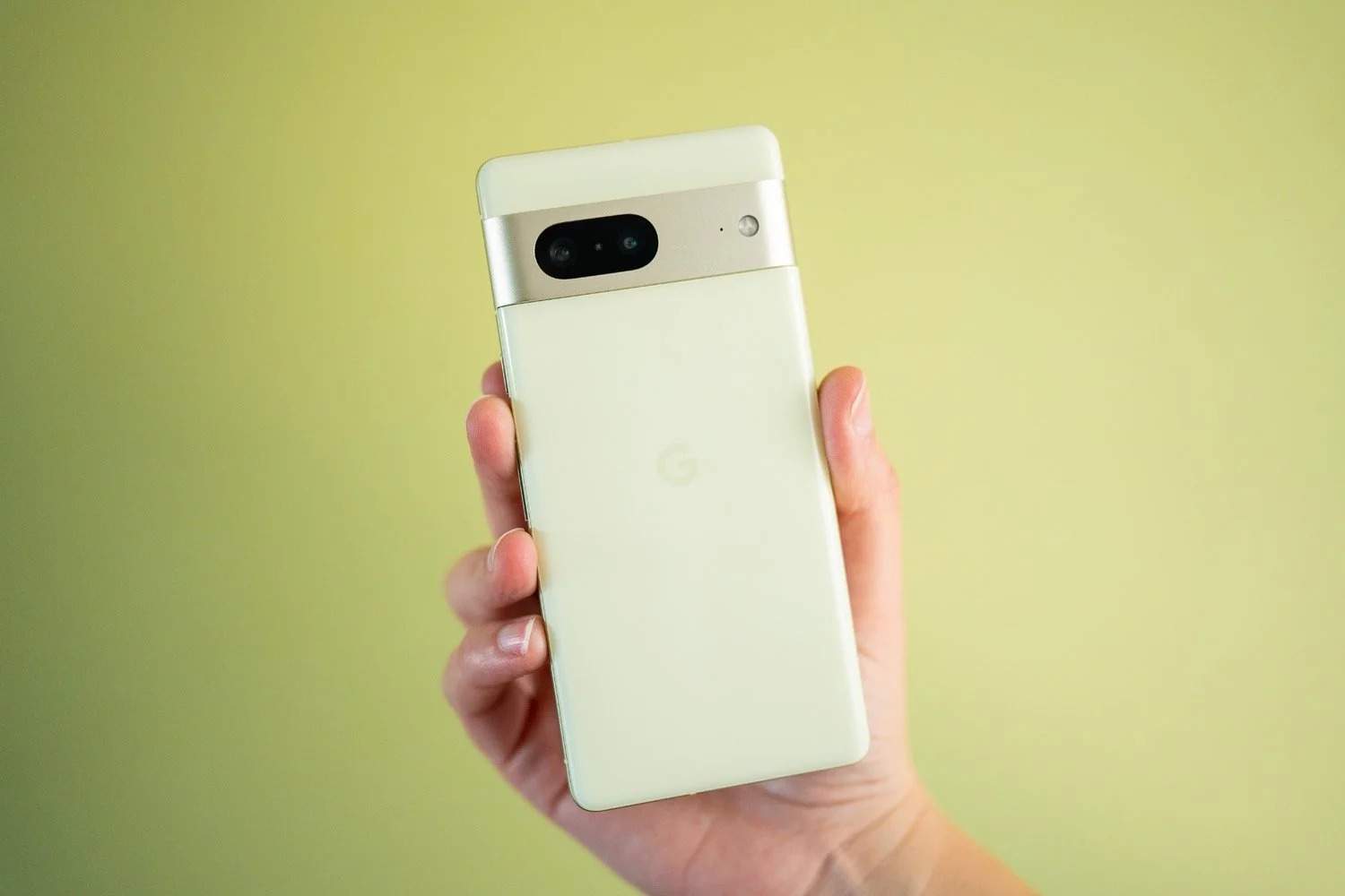 Me hizo gracia: Google lanza el Pixel 10 y justo el Pixel 7 baja a precio mínimo histórico