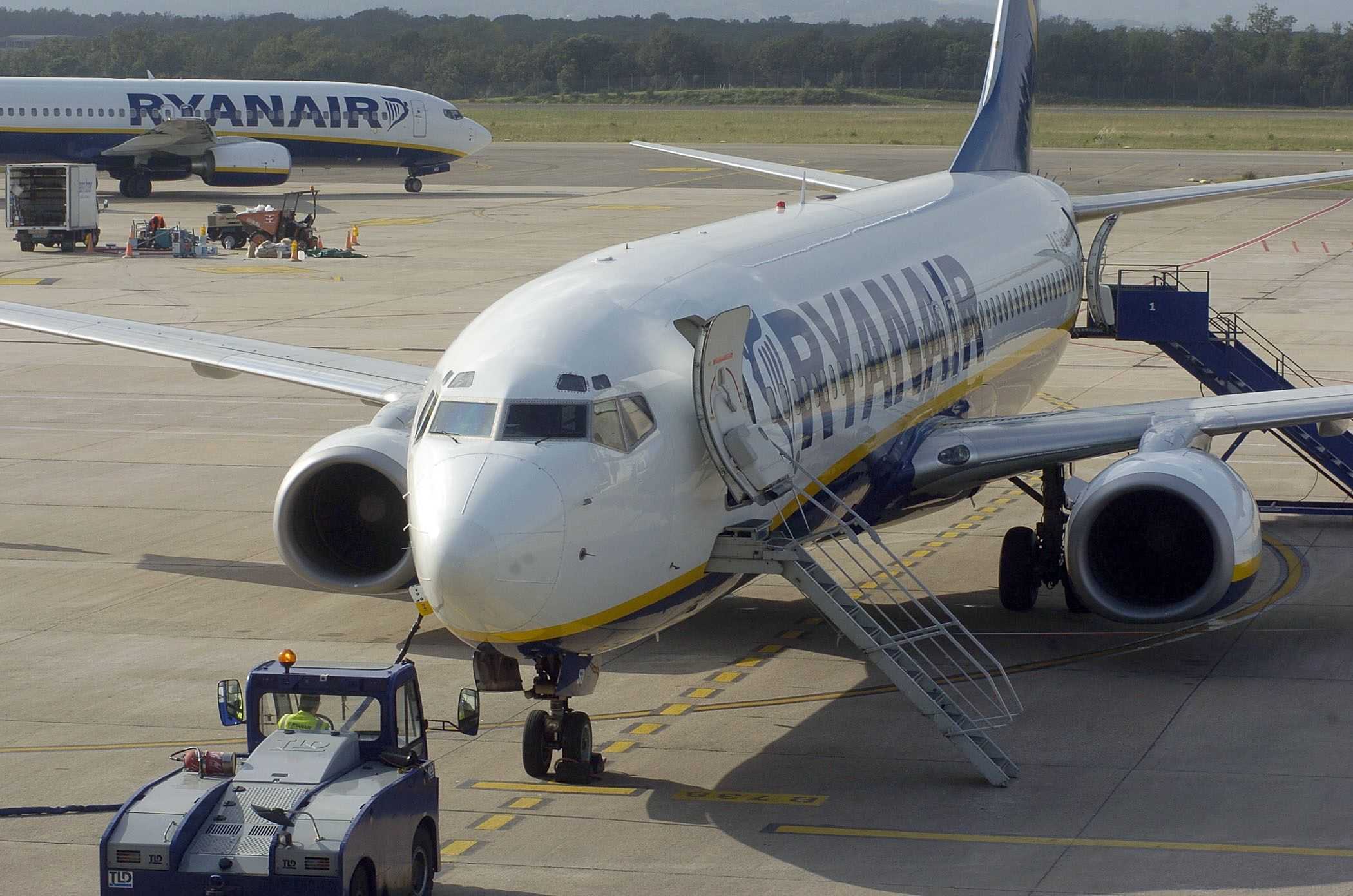 Un avión de Ryanair que hacía el trayecto Leeds-Girona aterriza de emergencia en Francia