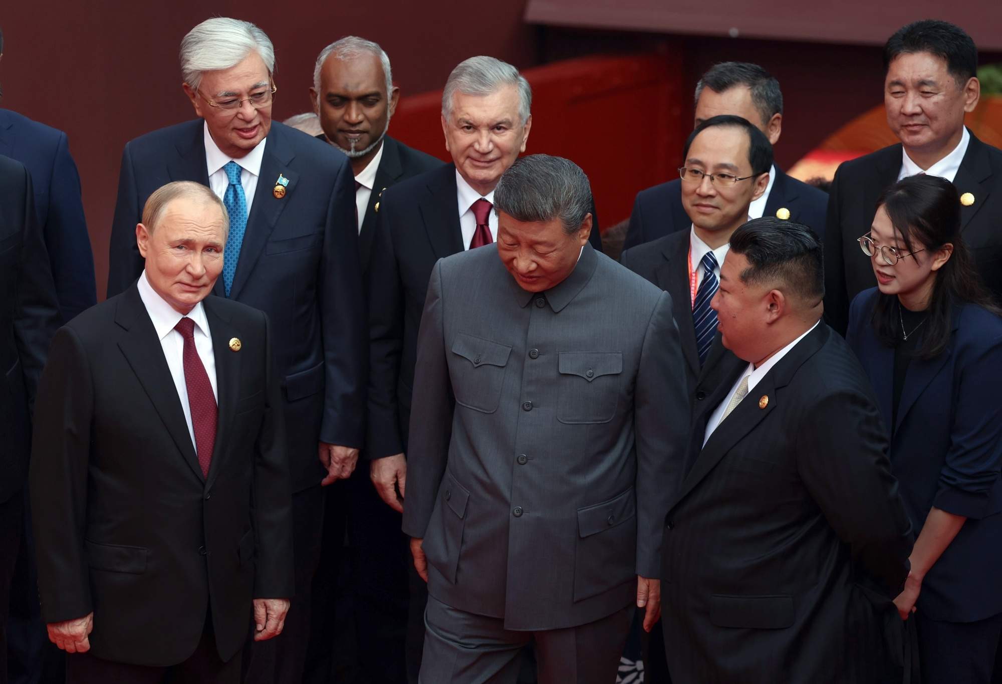 Exhibición militar sin precedentes en la China con Xi flanqueado por Putin y Kim Jong-un