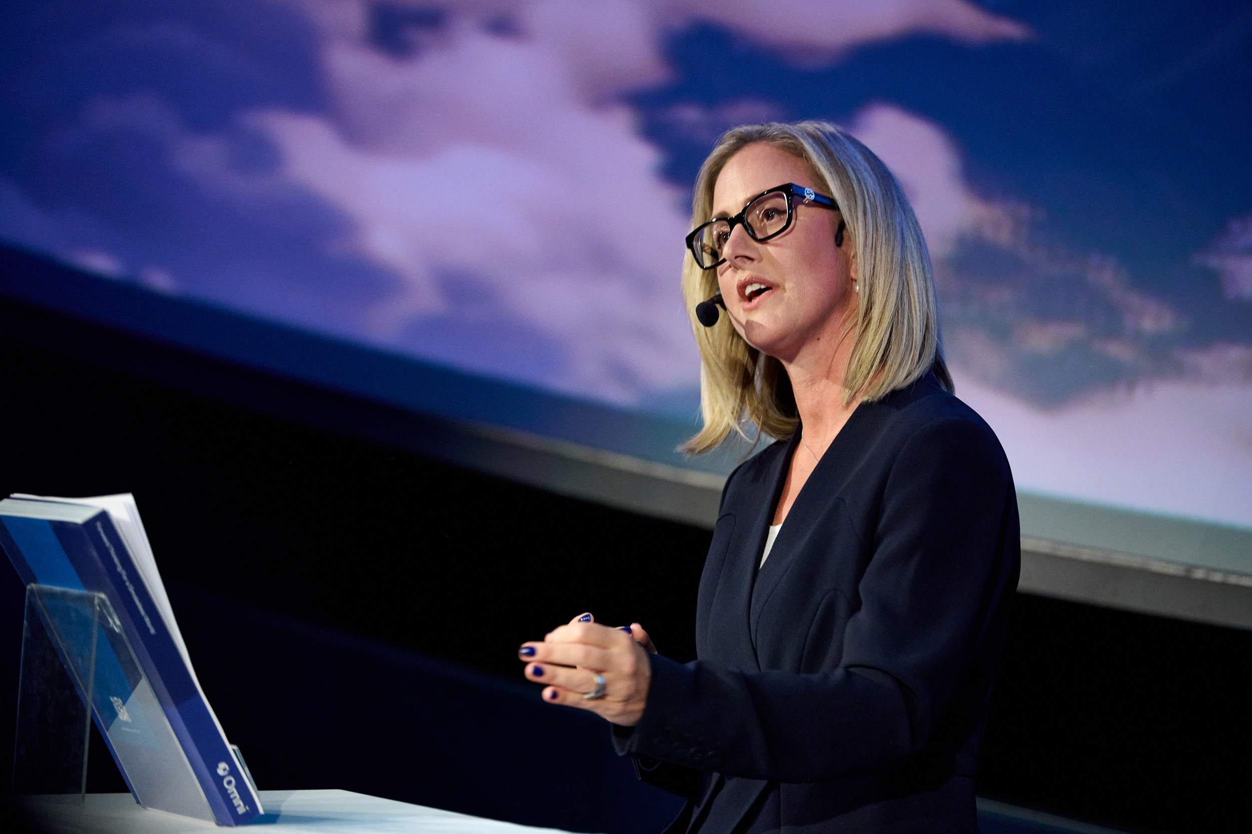 Si no pots deixar de fumar, passar-te a opcions sense fum pot reduir el risc en comparació amb seguir fumant