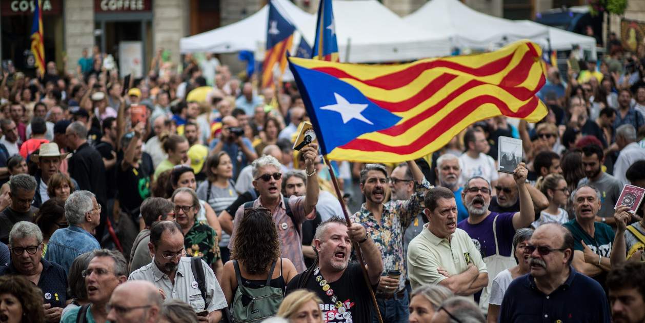 Acusan al Ayuntamiento de Barcelona de amparar 
