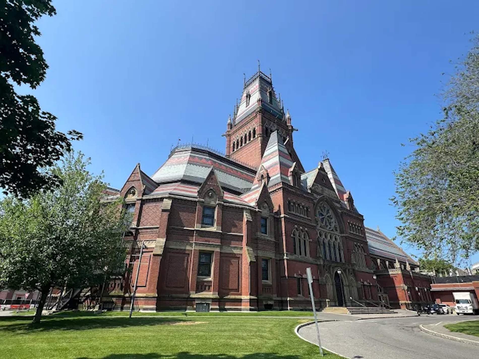 La Universidad Harvard consigue una gran victoria legal contra Trump