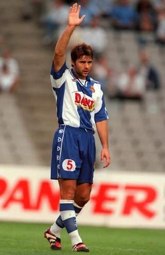 Mauricio Pochettino, amb la samarreta de l'Espanyol Mauricio Pochettino, amb la samarreta de l'Espanyol