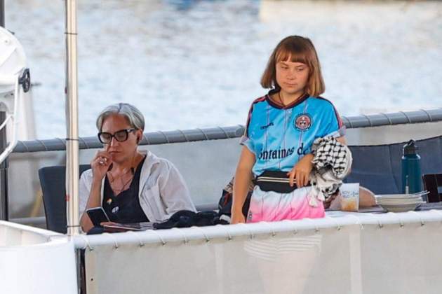 Ada Colau i Greta Thunberg a bord de la Flotilla X Ada Colau i Greta Thunberg a bord de la Flotilla X
