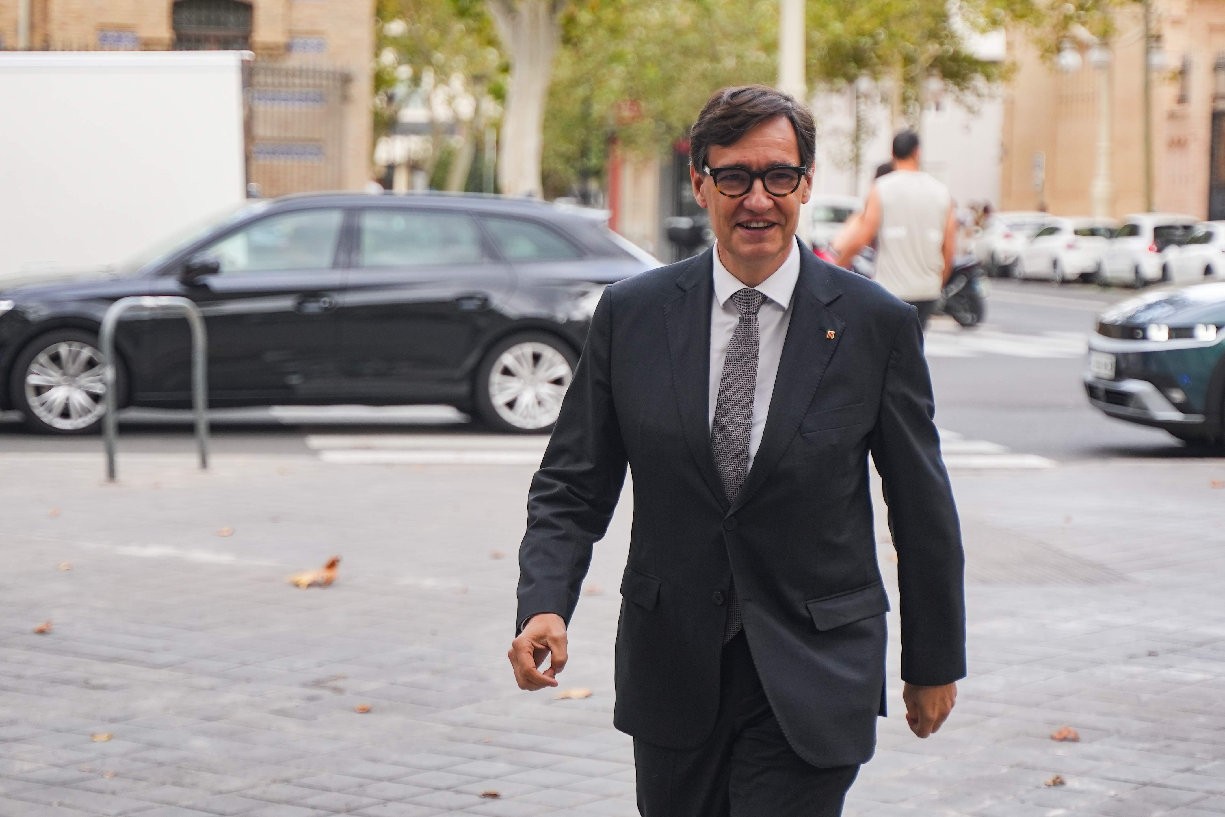 Salvador Illa inicia la "movilización" tras cuatro días en el Hospital de la Vall d'Hebron