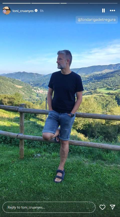 Toni Cruanyes a l'hotel, Ig Toni Cruanyes a l'hotel, Ig