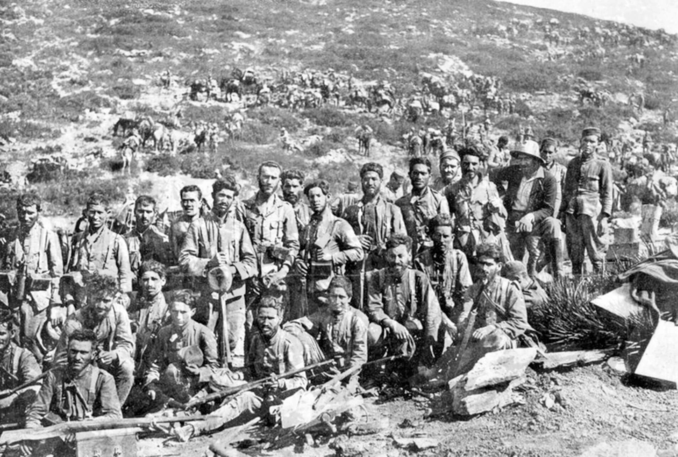 Los españoles desembarcan en Marruecos y ponen a los catalanes en primera línea de fuego
